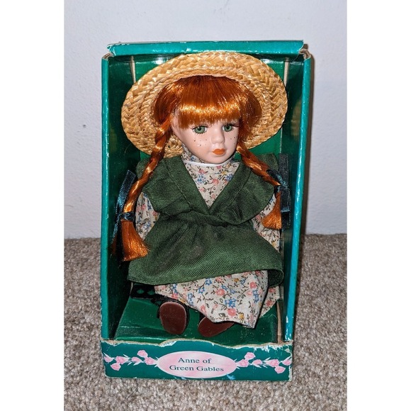 Anne of Green Gables Porcelain Doll Collector Edition Straw Hat Red Hair 7in NIB - Picture 1 of 5